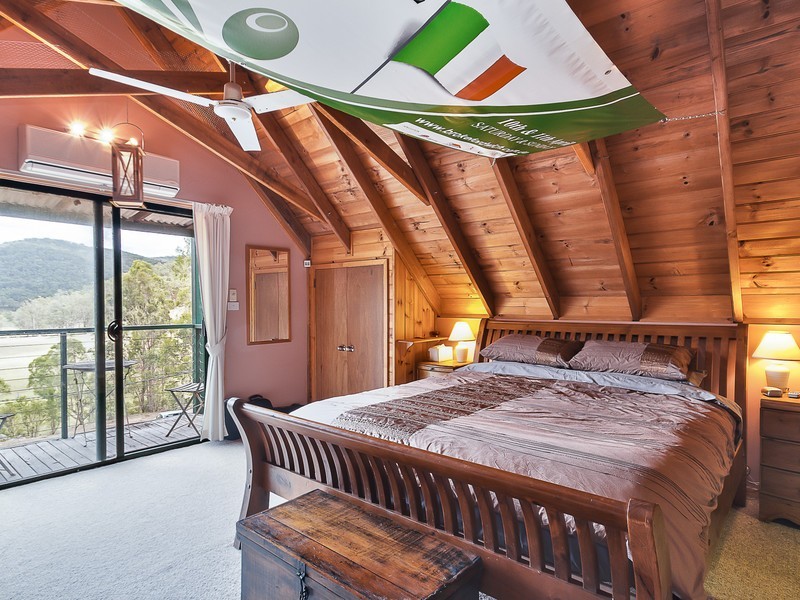 1652 Wollombi Road, Millfield NSW 2325