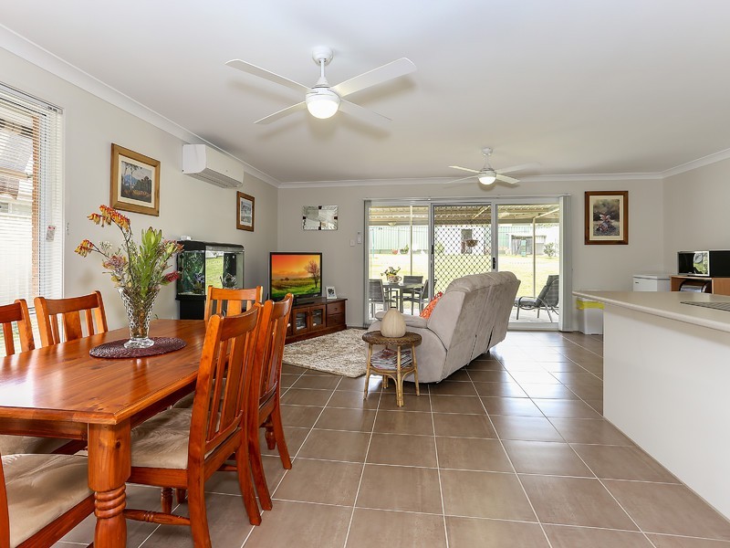 19 John Street, Ellalong NSW 2325