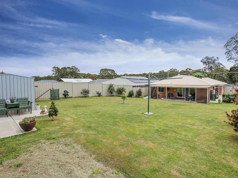 19 John Street, Ellalong NSW 2325