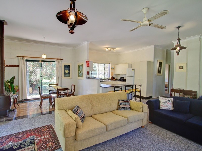 148 Debeyers Road, Pokolbin NSW 2320
