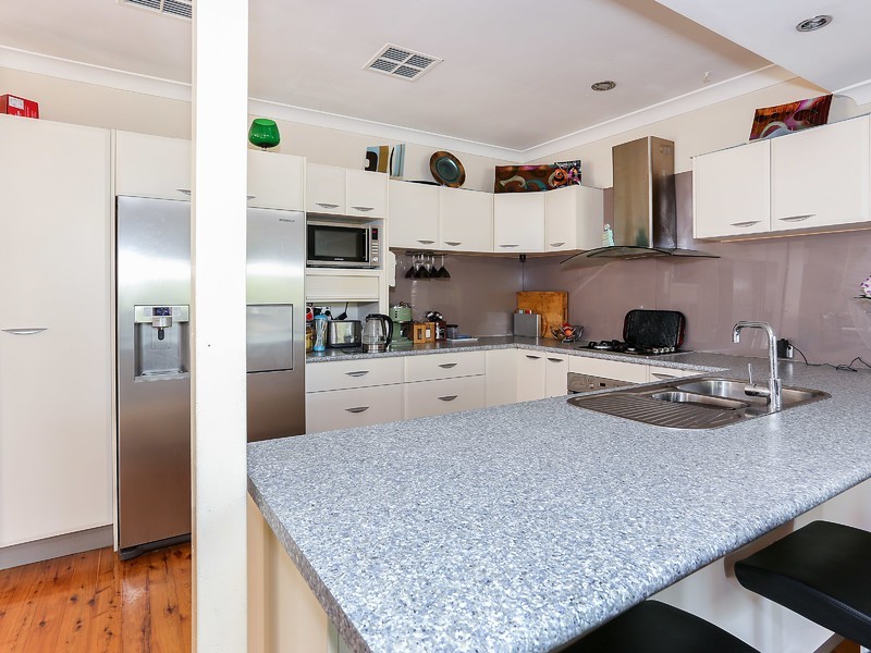 17 Condon Avenue, Cessnock NSW 2325