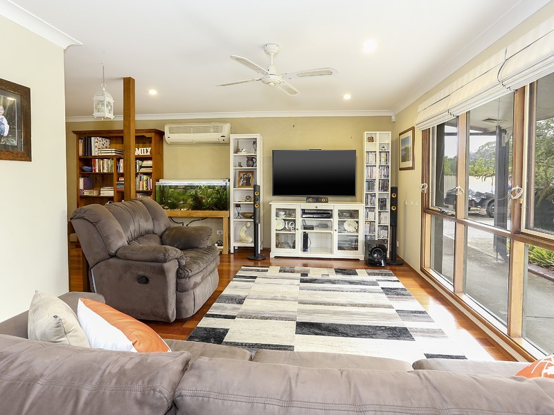 15 Mt Vincent Road, Mount Vincent NSW 2323