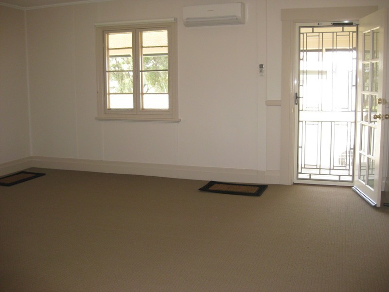 267 Maitland Road, Cessnock NSW 2325