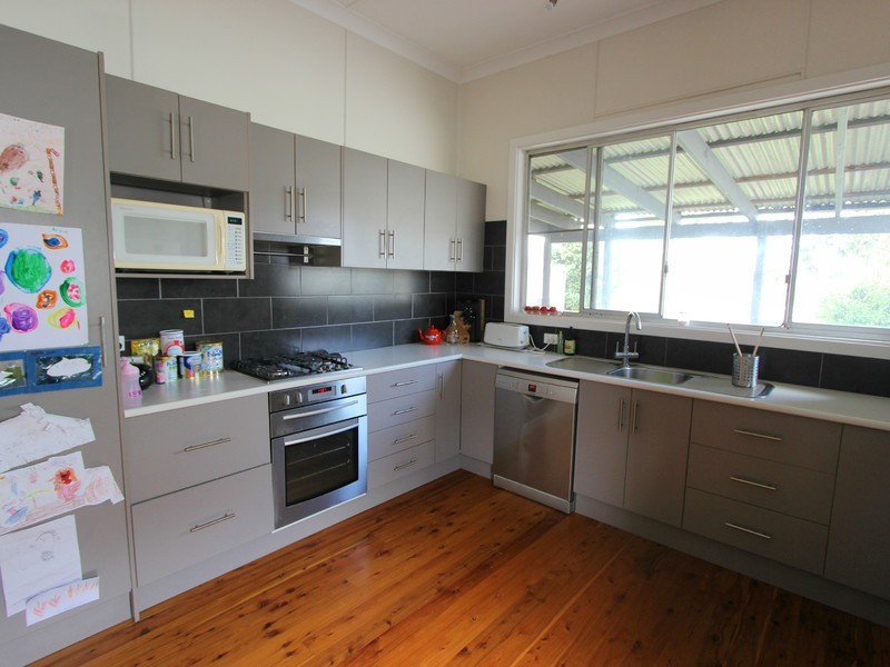 35 Hall Street, Cessnock NSW 2325