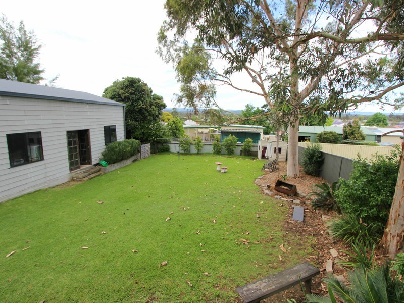35 Hall Street, Cessnock NSW 2325