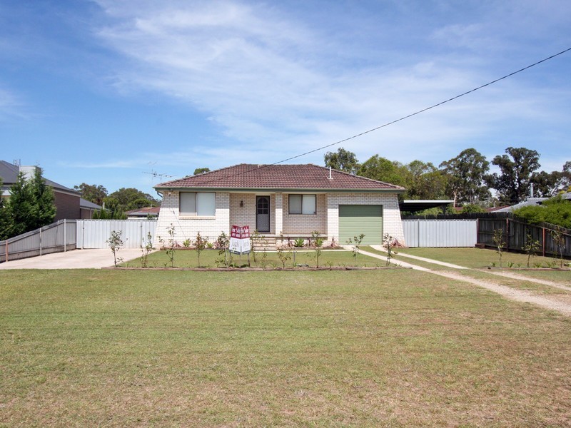 105 Wine Country Drive, Nulkaba NSW 2325