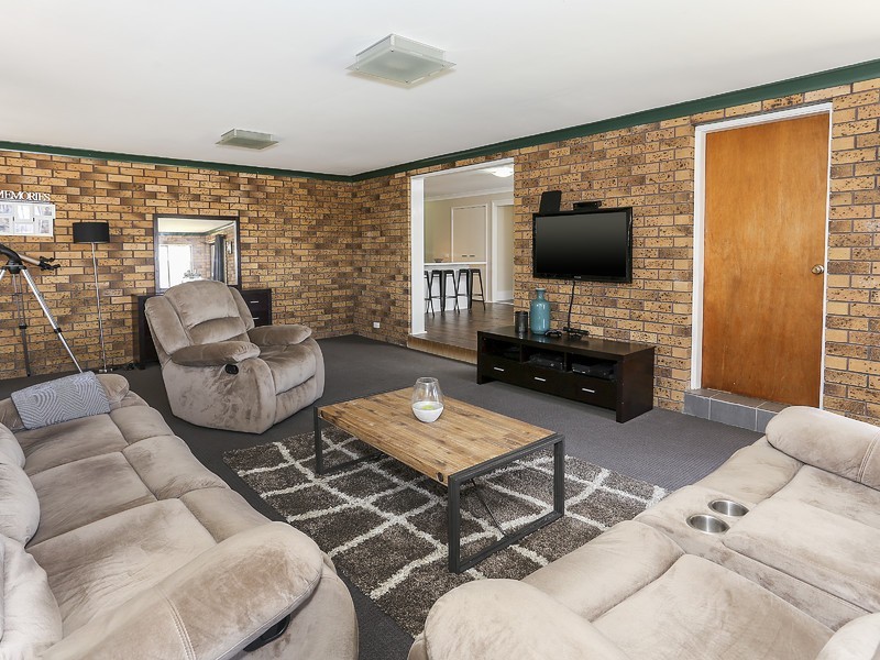 83 Armidale Street, Abermain NSW 2326