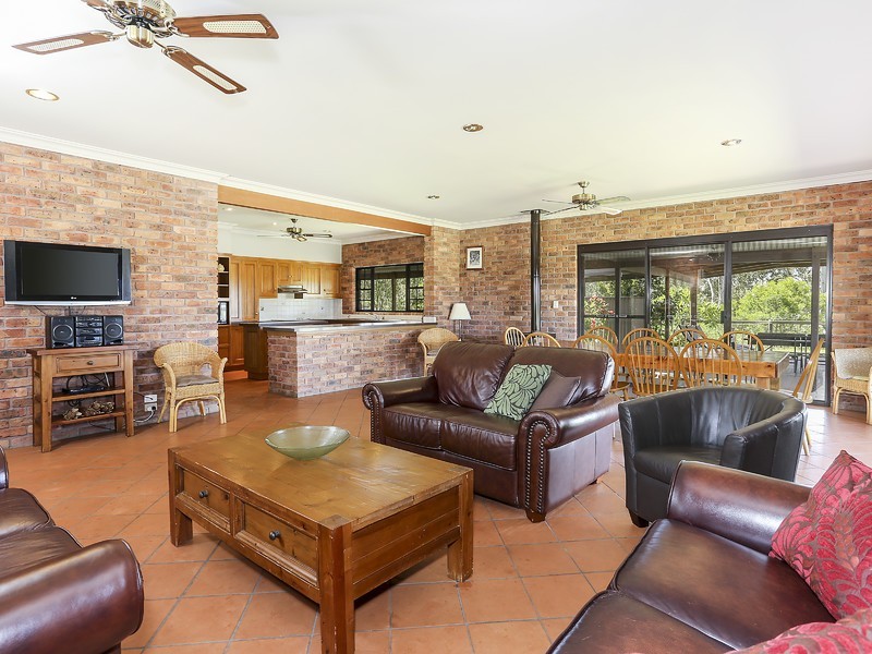 160 Londons Road, Lovedale NSW 2325