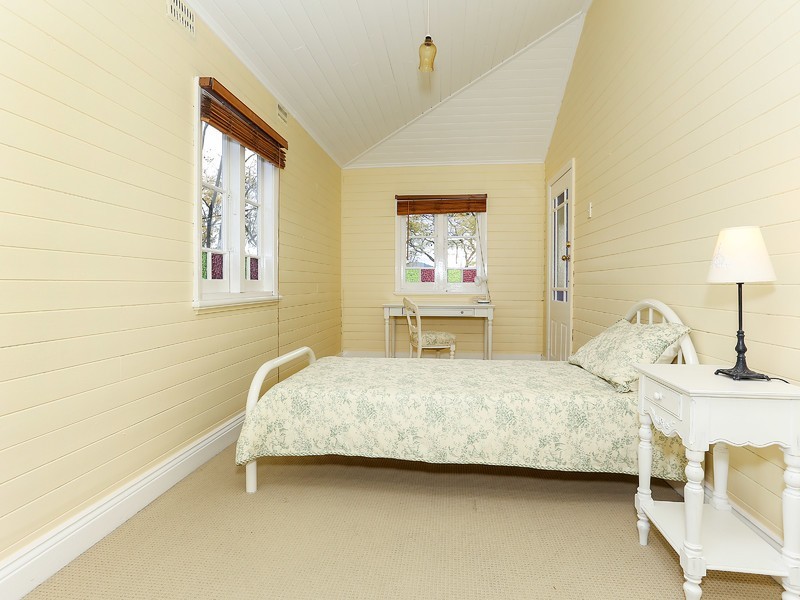8 King Street, Cessnock NSW 2325