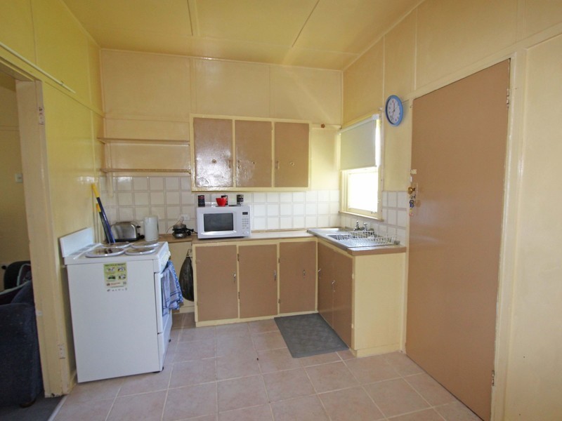22 Hunter Avenue, Cessnock NSW 2325