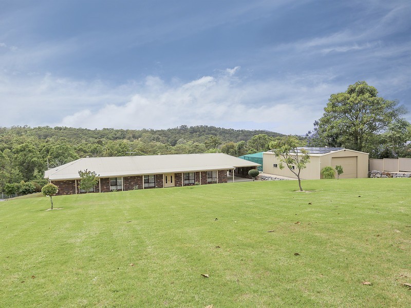 120 Wollong Road, Quorrobolong NSW 2325