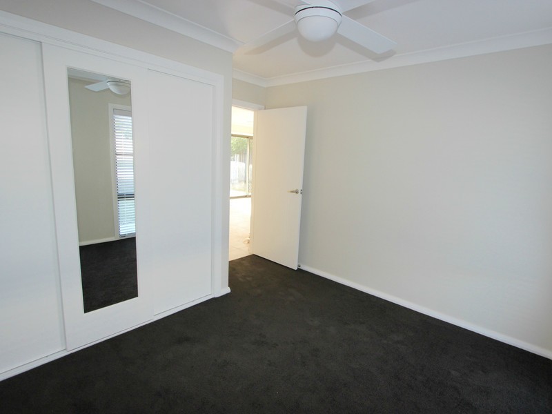 2/1 Elizabeth Street, Cessnock NSW 2325