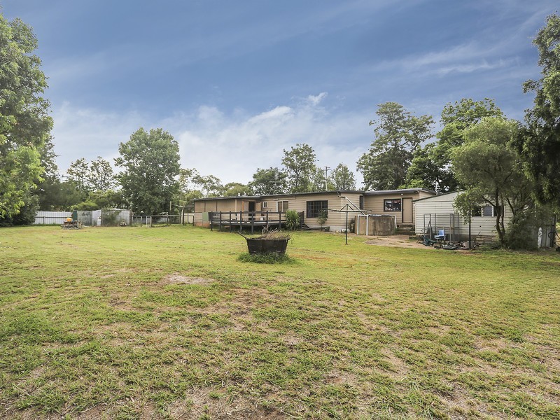 10 Adair Street, Broke NSW 2330