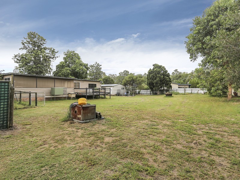 10 Adair Street, Broke NSW 2330