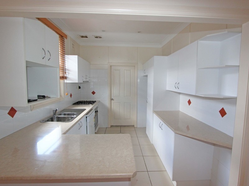 12 Lambert Street, Cessnock NSW 2325