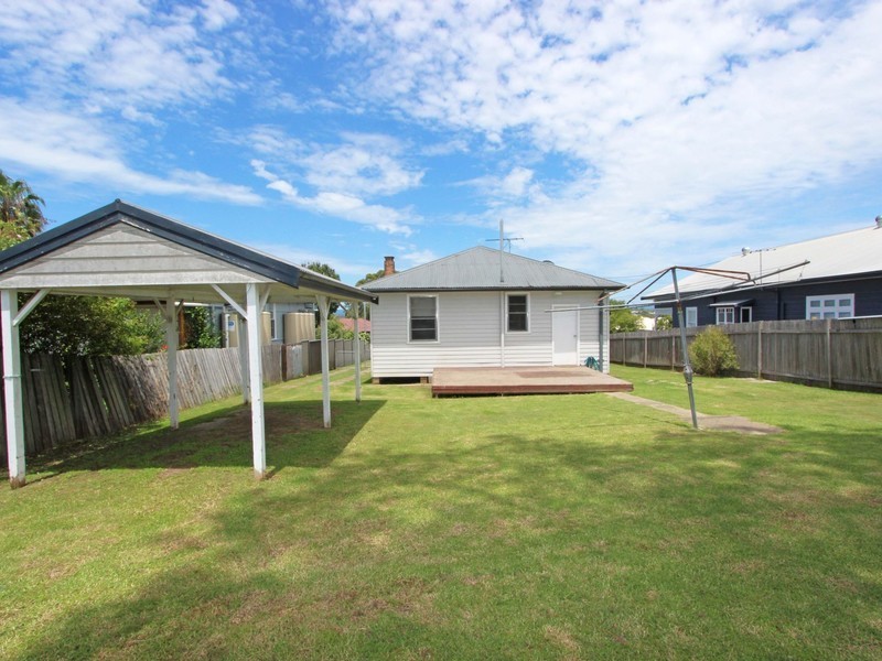 12 Lambert Street, Cessnock NSW 2325