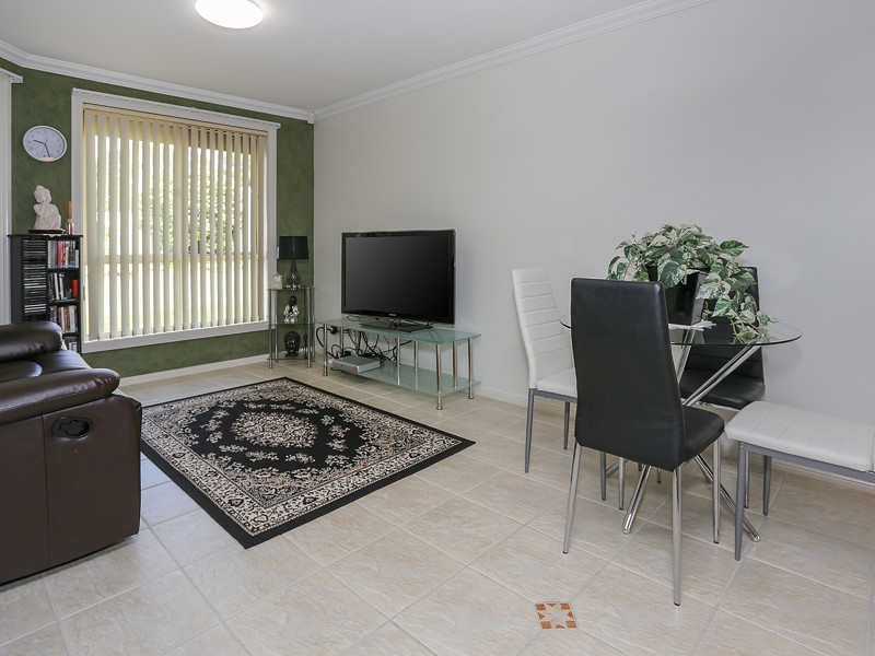 7 Links Avenue, Cessnock NSW 2325