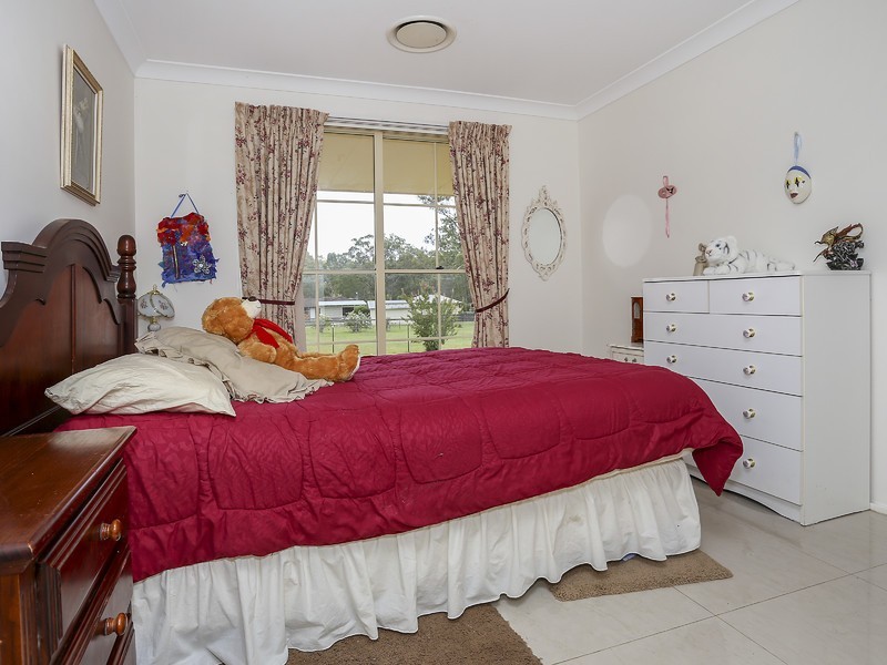 66 Rugby Street, Ellalong NSW 2325