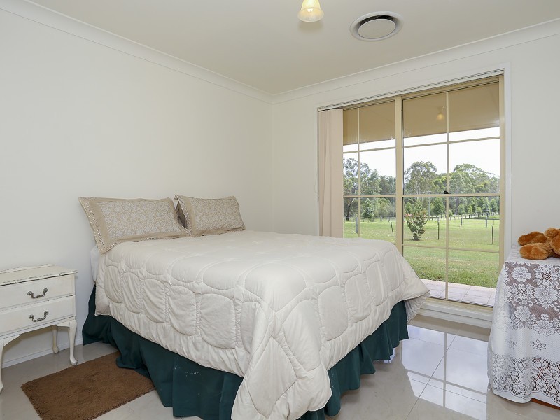 66 Rugby Street, Ellalong NSW 2325