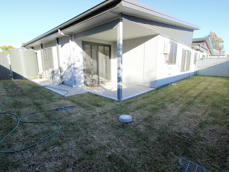 2/1 Elizabeth Street, Cessnock NSW 2325