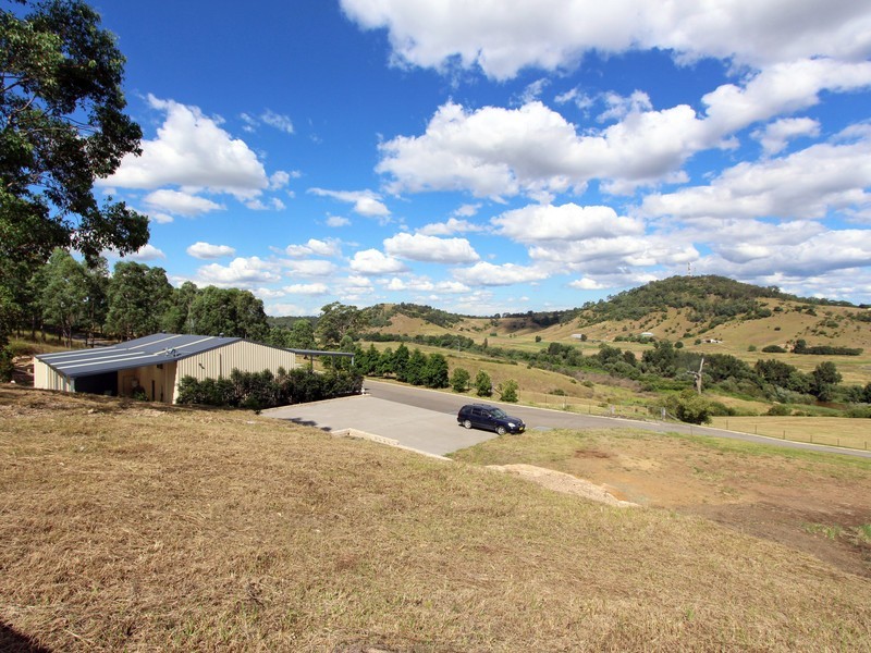 712 Luskintyre Road, Luskintyre NSW 2321
