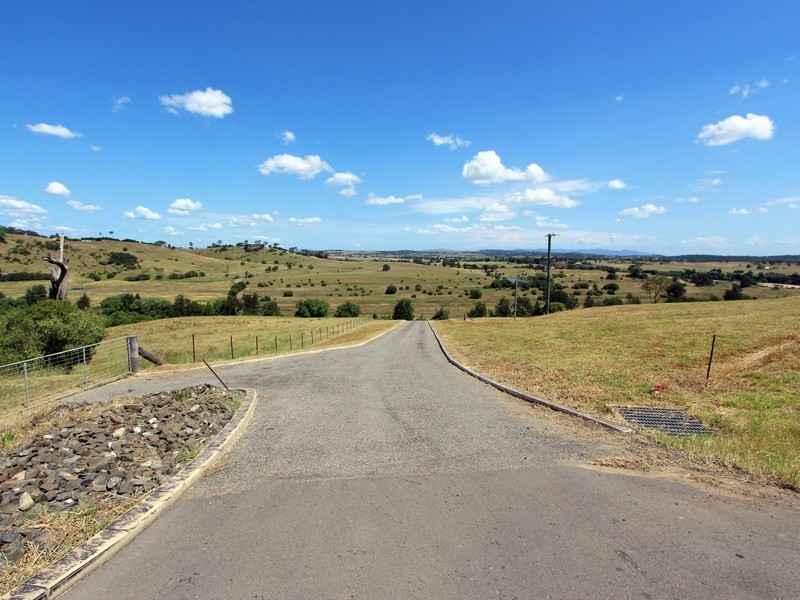 712 Luskintyre Road, Luskintyre NSW 2321