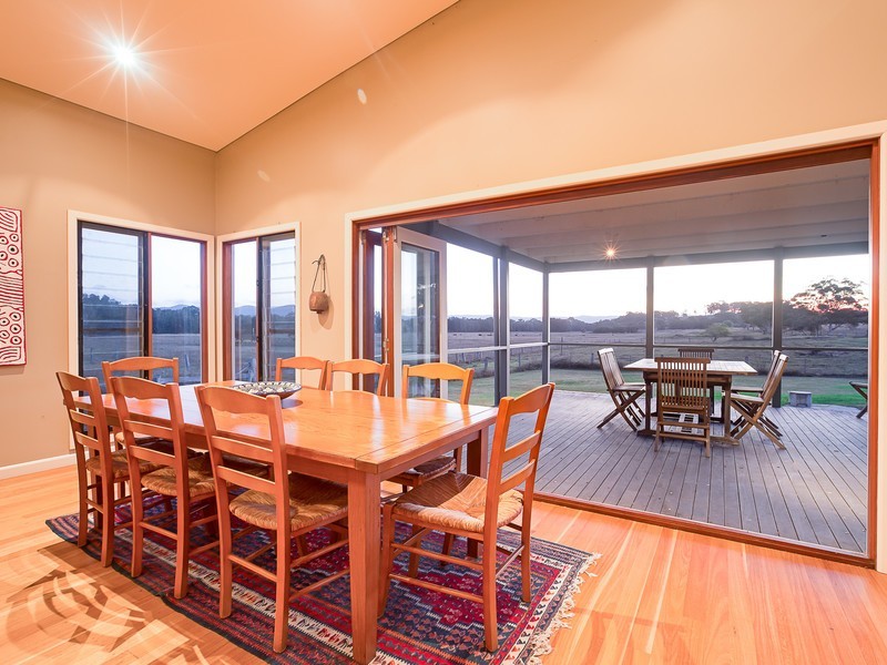 282 Quorrobolong Road, Quorrobolong NSW 2325