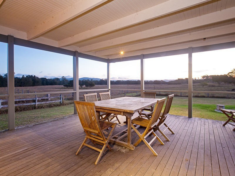282 Quorrobolong Road, Quorrobolong NSW 2325