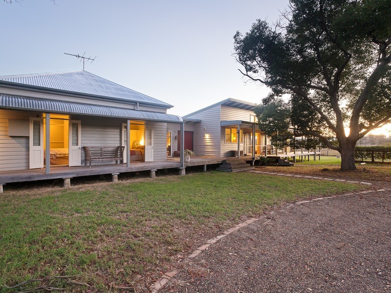 282 Quorrobolong Road, Quorrobolong NSW 2325