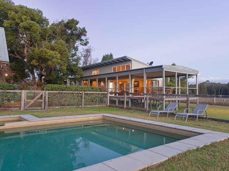 282 Quorrobolong Road, Quorrobolong NSW 2325