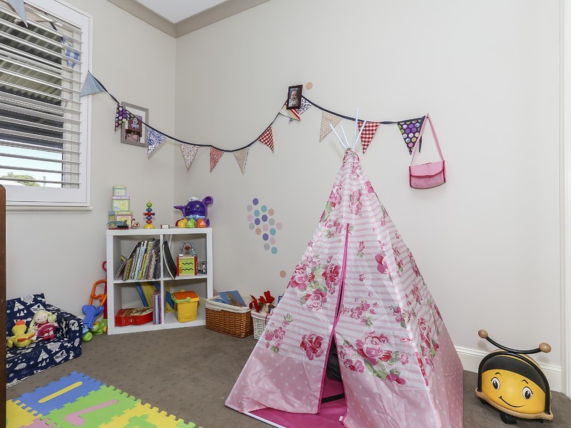 9 Lewis Street, Greta NSW 2334