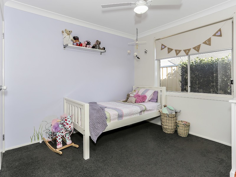 6 Zinfandel Circuit, Cessnock NSW 2325
