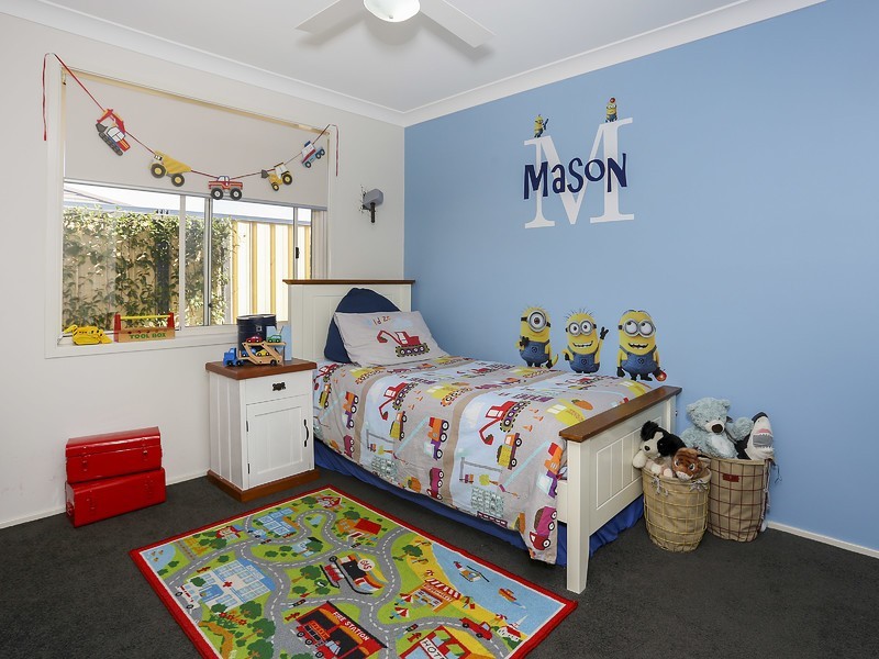 6 Zinfandel Circuit, Cessnock NSW 2325