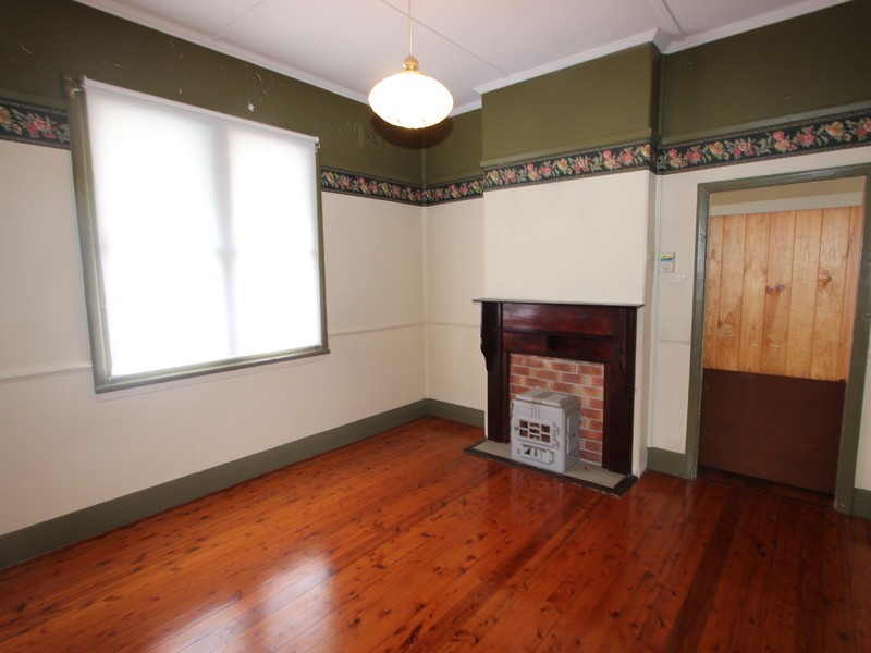 67 Desmond Street, Cessnock NSW 2325