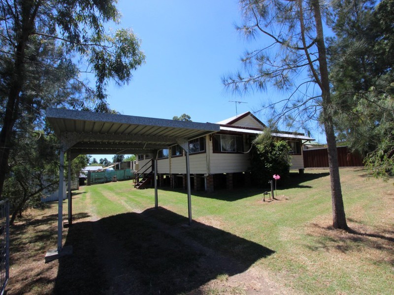 13 Munn Street, Abernethy NSW 2325