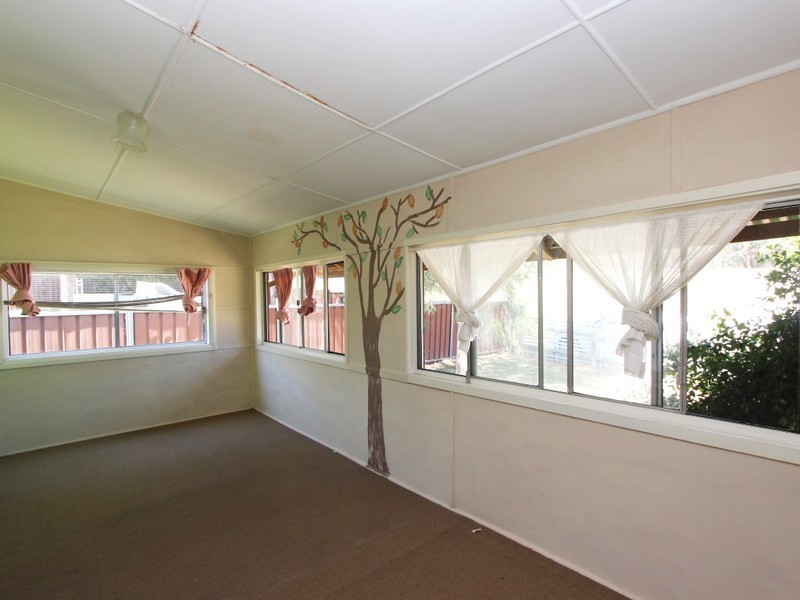 13 Munn Street, Abernethy NSW 2325