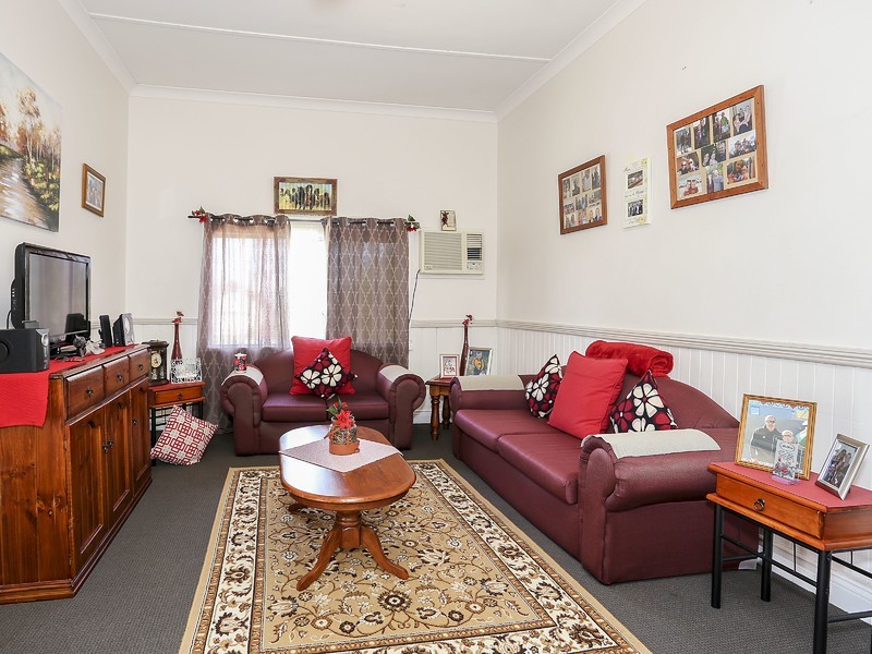 24 Love Street, Cessnock NSW 2325