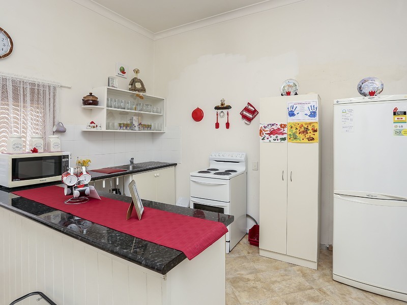 24 Love Street, Cessnock NSW 2325