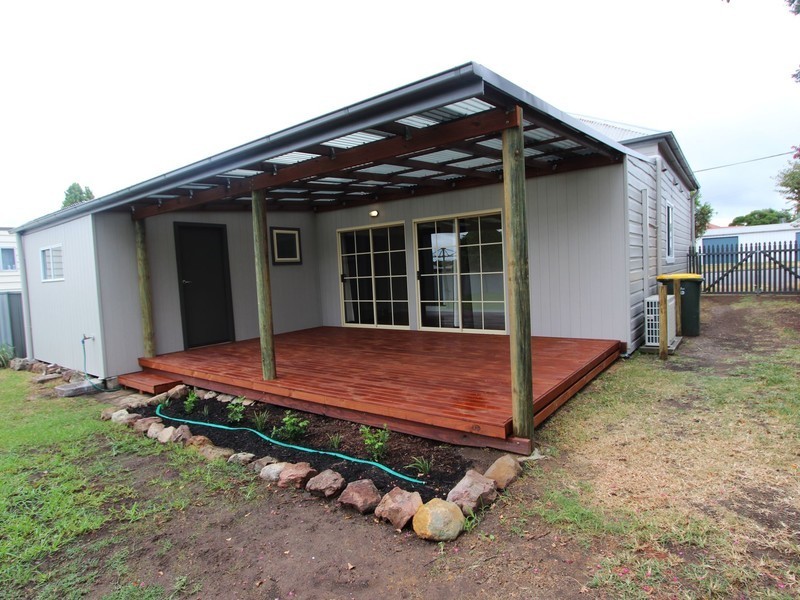 7 Alexander Street, Cessnock NSW 2325