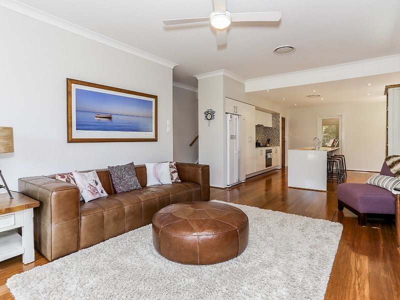 25 Mahogany Drive, Rothbury NSW 2320