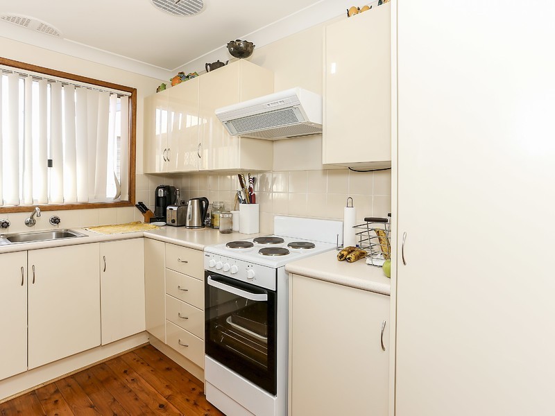 11 Balmoral Avenue, Cessnock NSW 2325