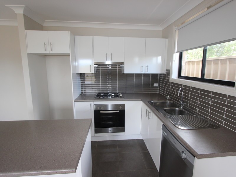 2/9 King Street, Cessnock NSW 2325