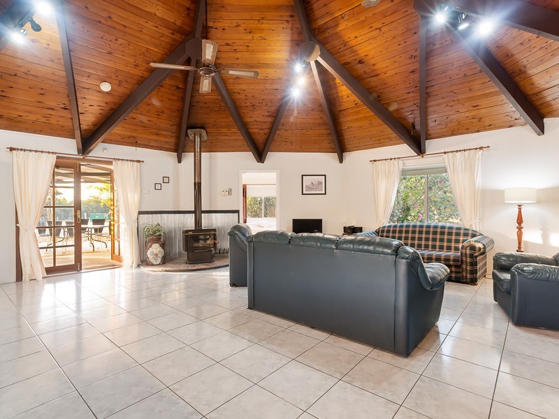 197 Londons Road, Lovedale NSW 2325