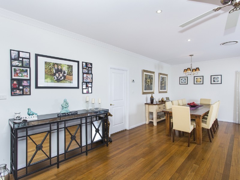 692 Luskintyre Road, Luskintyre NSW 2321