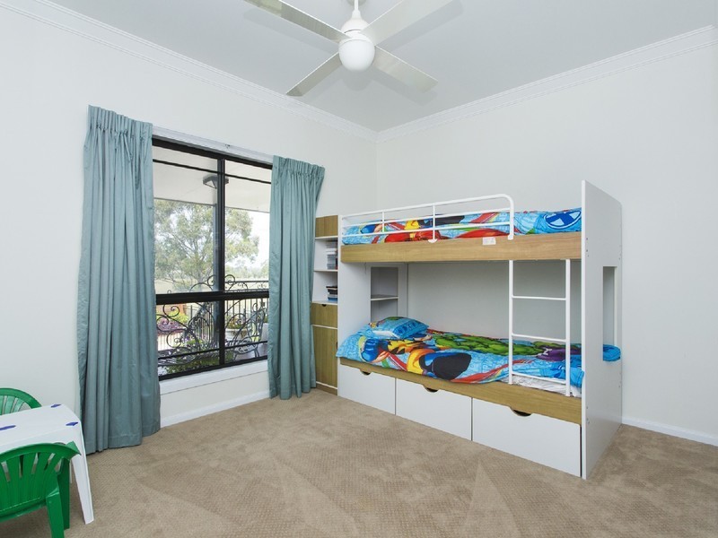 692 Luskintyre Road, Luskintyre NSW 2321