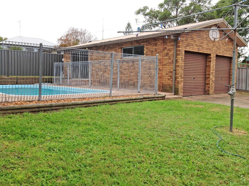 46 Hall Street, Cessnock NSW 2325