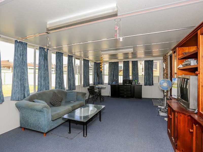 33 Mavis Street, Cessnock NSW 2325