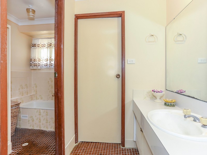 33 Mavis Street, Cessnock NSW 2325