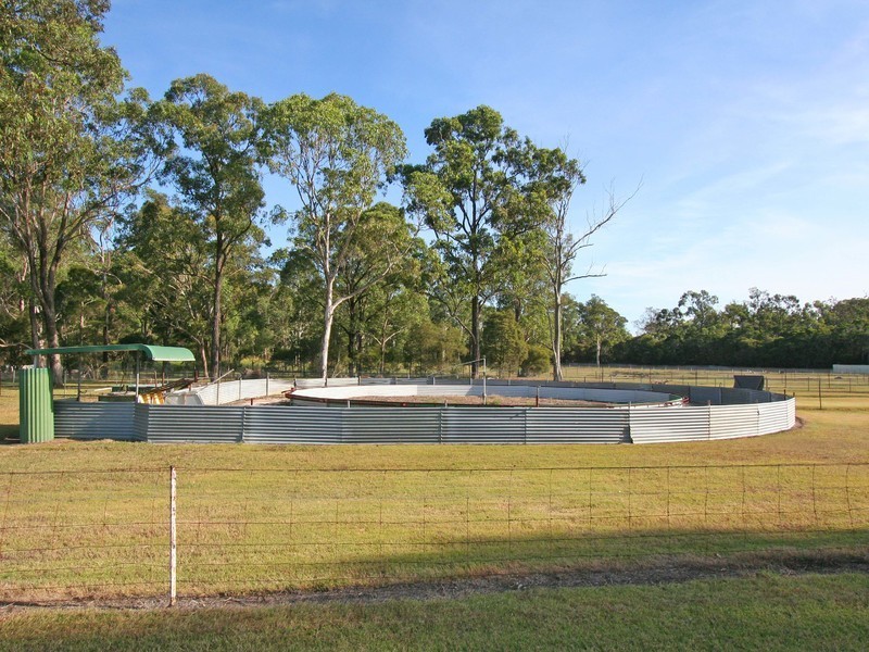 1 Neath Road, Neath NSW 2326