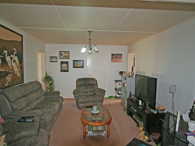 1 Neath Road, Neath NSW 2326